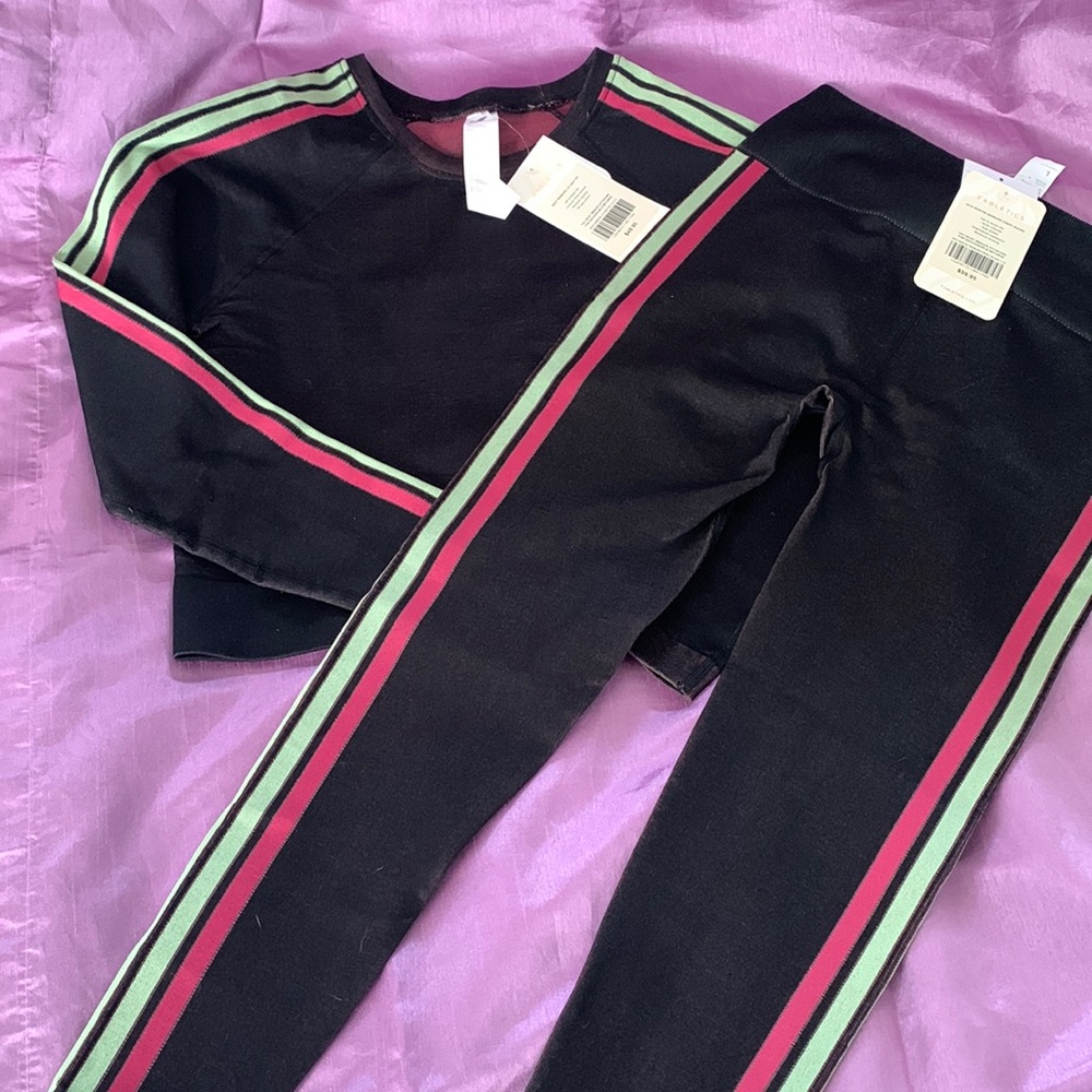 Long sleeve and long pants fabletics workout 2piece outfit